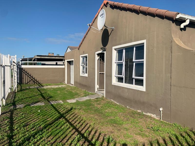 2 Bedroom Property for Sale in Heather Park Western Cape